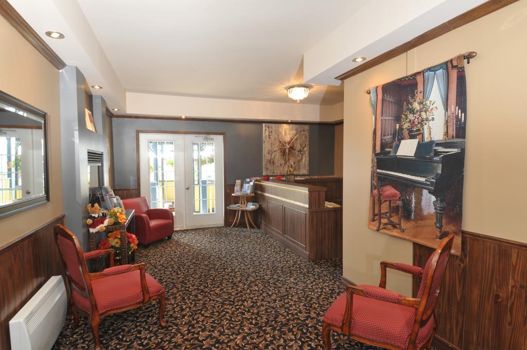 Auberge Amerilys Ривьер-дю-Лу Экстерьер фото